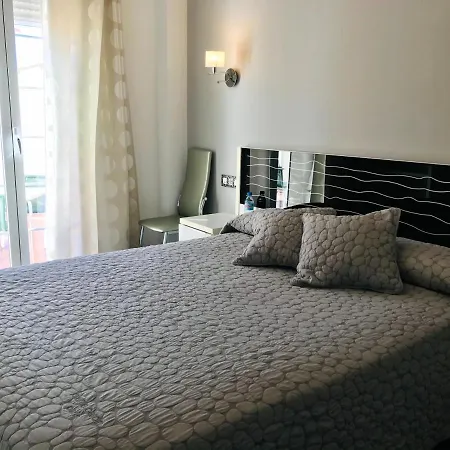 Hotel Real Orellana Hotel 4*