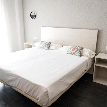 Hospedium Hotel Real Orellana Hotel 4*